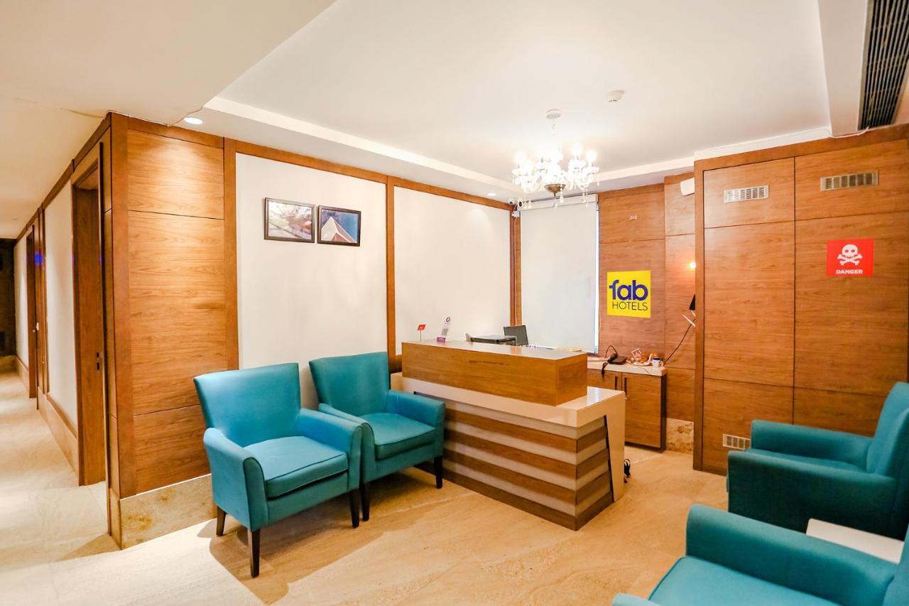 Fabhotel Hexa Chhatarpur New Delhi Eksteriør bilde